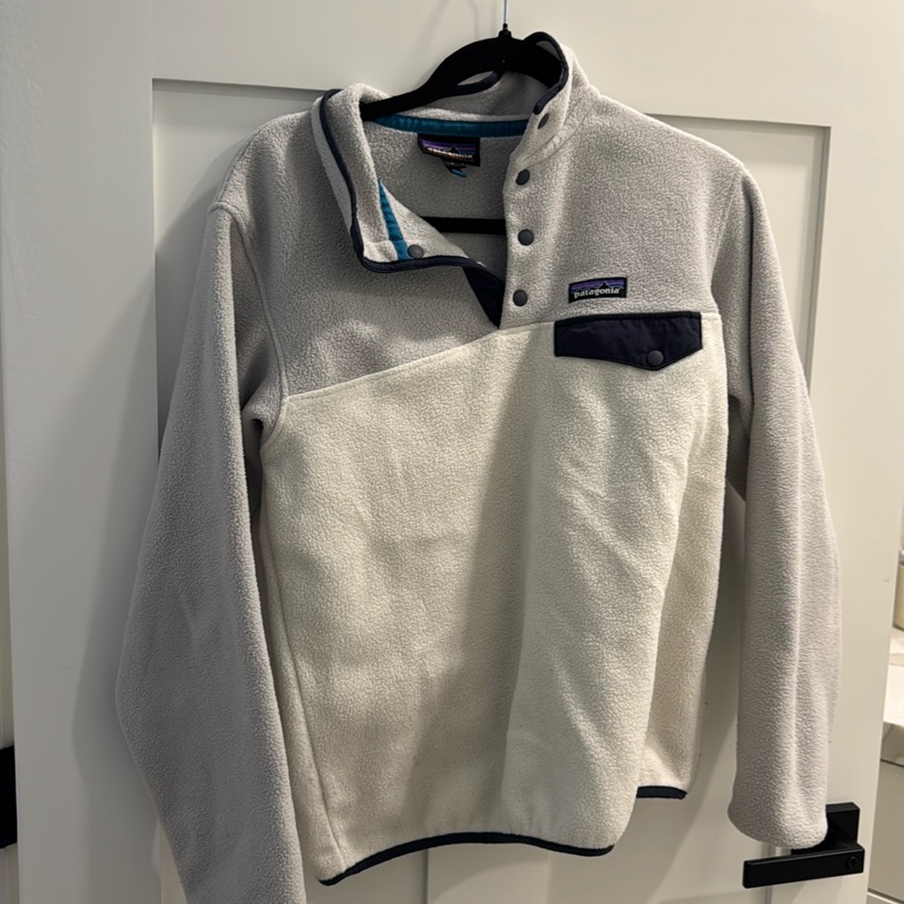 patagonia pull over women